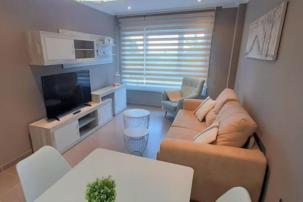 Apartamento Playa Foz Con Piscina Y Parking 010 아파트 외부 사진